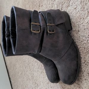 Ankle boots